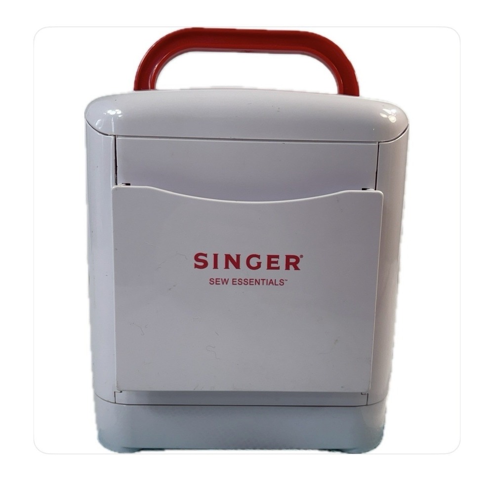 SINGER Sew Essentials Sewing Kit & Storage Case Organizer Portable Classic